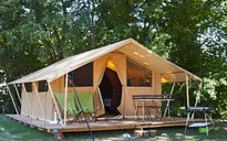 Canada: Xu hướng cắm trại xa xỉ giữa rừng