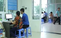 Để dịch vụ công trực tuyến không bỏ quên người già