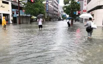 Gần 1 triệu người dân Nhật Bản phải sơ tán khẩn cấp do mưa lũ lịch sử