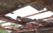 Chằng chống nhà cửa đối phó bão số 4, người đàn ông ngã từ mái nhà xuống tử vong