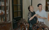 Hoa hồng trên ngực trái - Tập 8: Phát hiện mẹ chồng giả điên, San (Diệu Hương) cũng "phát điên" theo