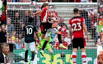 Southampton 1-1 Man Utd: "Cánh én" Daniel James chẳng thể "làm nên mùa xuân"