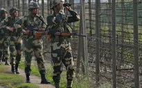 Ấn Độ, Pakistan cáo buộc lẫn nhau tấn công qua biên giới Kashmir