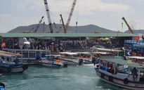“Nóng” tình trạng quá tải bến tàu du lịch ở vịnh Nha Trang