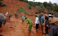 Tìm thấy 3 thi thể trong một gia đình bị sạt lở vùi lấp ở Đắk Nông