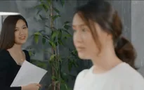 Hoa hồng trên ngực trái - Tập 2: Gặp Khuê (Hồng Diễm) lần đầu, Trà (Lương Thanh) đã giở giọng khiêu khích