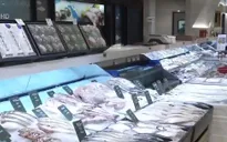 Người dân Hàn Quốc quay lưng với hải sản Nhật Bản