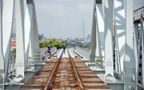Chạy thử đường sắt cầu Bình Lợi mới
