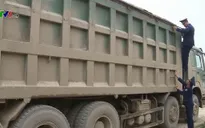 Xử phạt hơn 1.600 xe vi phạm tải trọng trong tháng 8