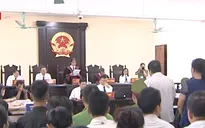 Hoãn tòa, triệu tập thêm 2 nhân chứng vụ án gian lận thi cử Hà Giang