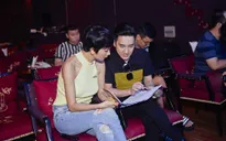 Quang Hà xúc động khi Xuân Lan đến tận phòng tập nhạc cổ vũ tinh thần