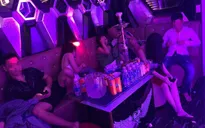 Quán karaoke biến tướng: Cần có thêm biện pháp giám sát, quản lý chặt chẽ