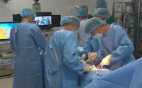 Trung tâm Y tế thị trấn Trường Sa cấp cứu ngư dân viêm ruột thừa cấp