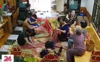 Biến rác thành túi thân thiện với môi trường