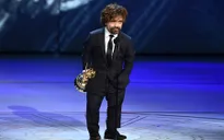 Emmy 2019: “Quỷ lùn” Peter Dinklage giành giải lần thứ 4 nhờ “Game of Thrones”