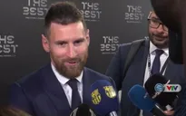 VIDEO: Messi nói gì sau khi giành danh hiệu cầu thủ xuất sắc nhất năm của FIFA?