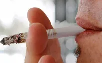 Nga quy trách nhiệm cho người hút thuốc khi xảy ra cháy
