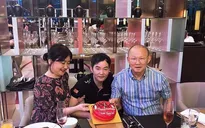 Tranh thủ ngày nghỉ, HLV Park Hang-seo tổ chức sinh nhật sớm