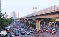 Giao thông vào giờ cao điểm trên tuyến đường Nguyễn Trãi, Hà Nội