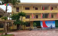 Nhiều trường hoãn khai giảng do mưa lũ