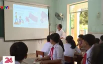 Thiếu giáo dục kỹ năng phòng chống thiên tai cho trẻ em vùng lũ