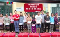 Cứu trợ người dân vùng lũ Quảng Trị
