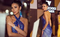 Á hậu Hoàng Thùy đẹp rạng ngời trên thảm đỏ WeChoice Awards 2019