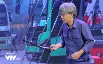 Gala cười 2020: Trung Ruồi già nua, khắc khổ, hóa kẻ cướp bất đắc dĩ