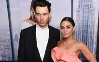 Vanessa Hudgens chia tay bạn trai 9 năm vì ngại yêu xa