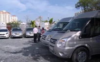 Thuê xe tự lái - trả giá gấp đôi ngày thường cũng không còn xe