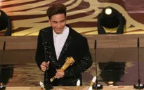 Nhận giải Vua truyền hình, Mã Quốc Minh gia hạn hợp đồng với TVB?