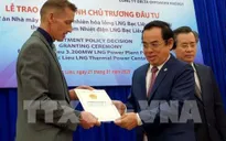 Trao chứng nhận đầu tư dự án 4 tỷ USD tại Bạc Liêu