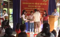 Ấm áp tết biên cương