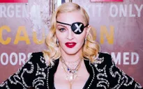 Madonna hủy show diễn ở London