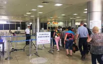 Tạm dừng cấp thị thực với người đến từ Vũ Hán, Trung Quốc