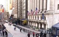 FED: Kinh tế Mỹ sẽ phục hồi vững chắc sau đại dịch COVID-19