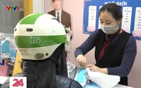 Phát khẩu trang miễn phí cho người dân tại Hà Nội