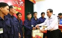 Đồng chí Trần Thanh Mẫn tặng quà Tết cho công nhân tỉnh An Giang