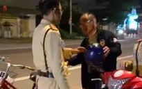 Một người Trung Quốc bị phạt 500.000 đồng vì vi phạm nồng độ cồn khi đi xe đạp