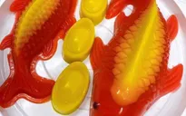 Nhiều món đồ cúng "độc - lạ" được ưa chuộng ngày cận Tết