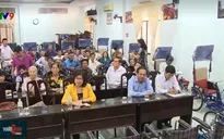 Trao tặng hàng trăm xe lăn, xe lắc cho người khuyết tật nghèo tại Cần Thơ