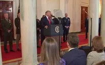 Tổng thống Donald Trump hạ nhiệt căng thẳng Mỹ - Iran