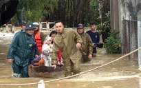 Miền Trung và Tây Nguyên "tả tơi" vì mưa lũ lịch sử