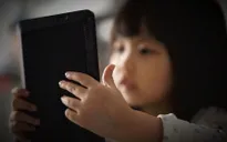 Video, clip nhảm tràn lan trên mạng xã hội - Nỗi bất an của nhiều phụ huynh