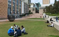 Gia tăng nguy cơ phá sản nhiều trường Đại học tại Anh và Australia