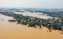 Quảng Trị chìm trong biển nước nhìn từ trên cao