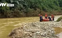 Còn khoảng 4 km mới tiếp cận được thủy điện Rào Trăng 3, khu vực sạt lở lớn hơn nhiều nơi vùi lấp 13 chiến sỹ