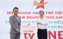 Ủng hộ hàng tỷ đồng giúp nhân dân miền Trung khắc phục hậu quả mưa lũ