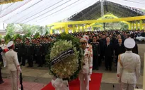 Phó Thủ tướng Trịnh Đình Dũng dự lễ tang 13 đồng chí hy sinh tại Rào Trăng 3