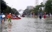 Nhiều bộ, ban, ngành Trung ương ủng hộ đồng bào miền Trung khắc phục hậu quả mưa lũ
